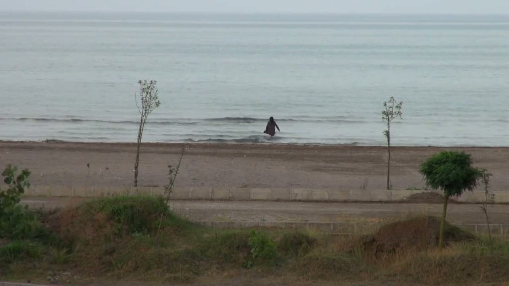 Still from 'Closed Curtain' by Jafar Panahi